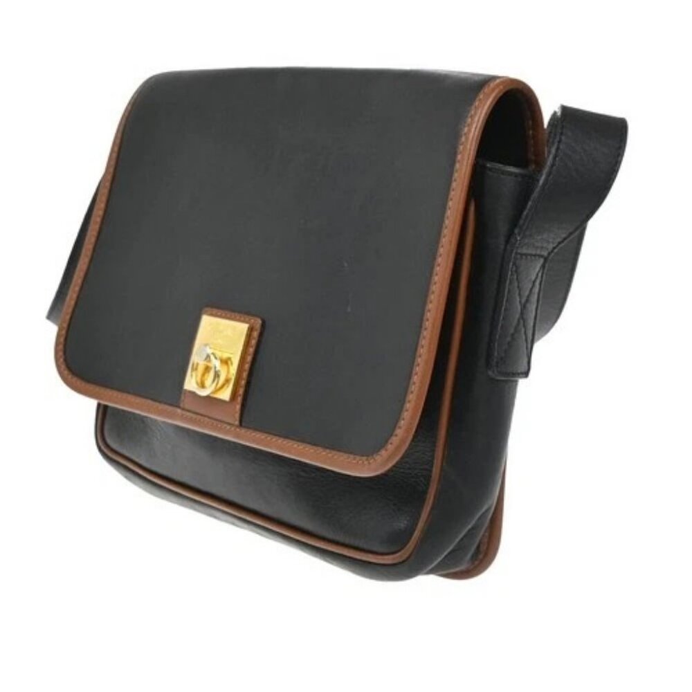 CELINE Logo Shoulder Bag Leather Black GHW Italy 66EG237 - Picture 2 of 15